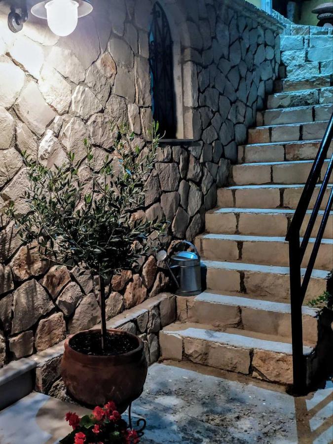 Vila Kalielaia Mouzákion Dış mekan fotoğraf