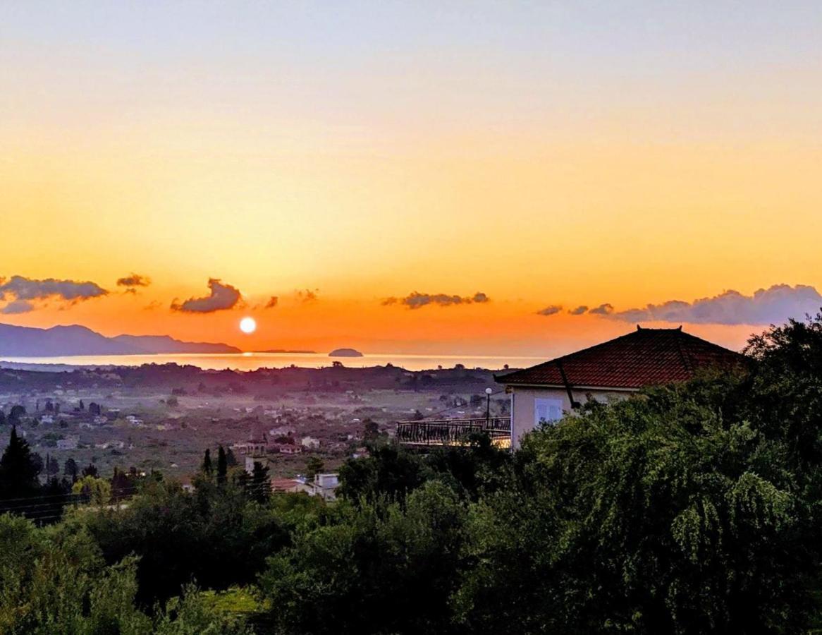 Vila Kalielaia Mouzákion Dış mekan fotoğraf