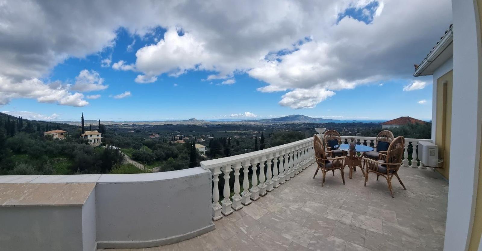 Vila Kalielaia Mouzákion Dış mekan fotoğraf